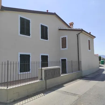 Mary * Pistoia